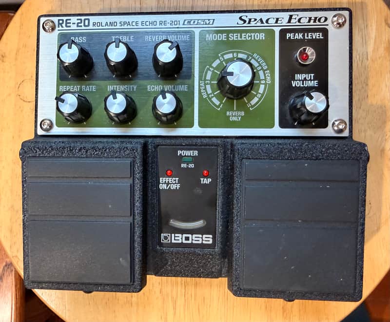 Boss RE-20 Space Echo