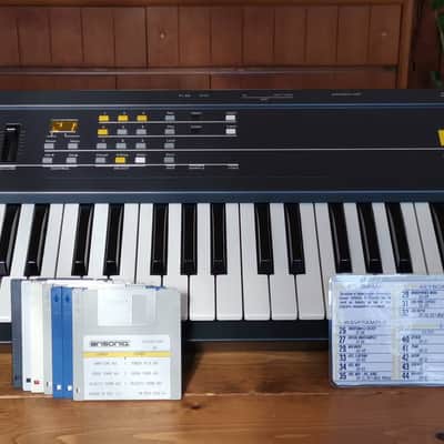 Ensoniq Mirage DSK-8 Keyboard + Parameter Card + Disks! Working drive!