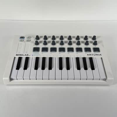 Arturia Minilab MkII Portable MIDI Keyboard Controller image 6