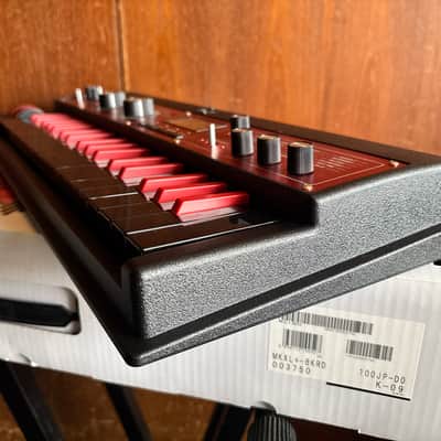 Korg Microkorg XL Plus - BKRD Synthesizer with Vocoder w/ box, mic image 7