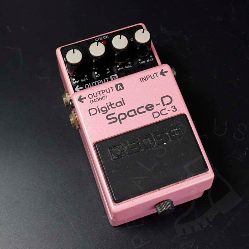 ギター BOSS DC-3 Digital Space-D DC-3 Digital Dimension & Digital Space-D Boss - Audiofanzine