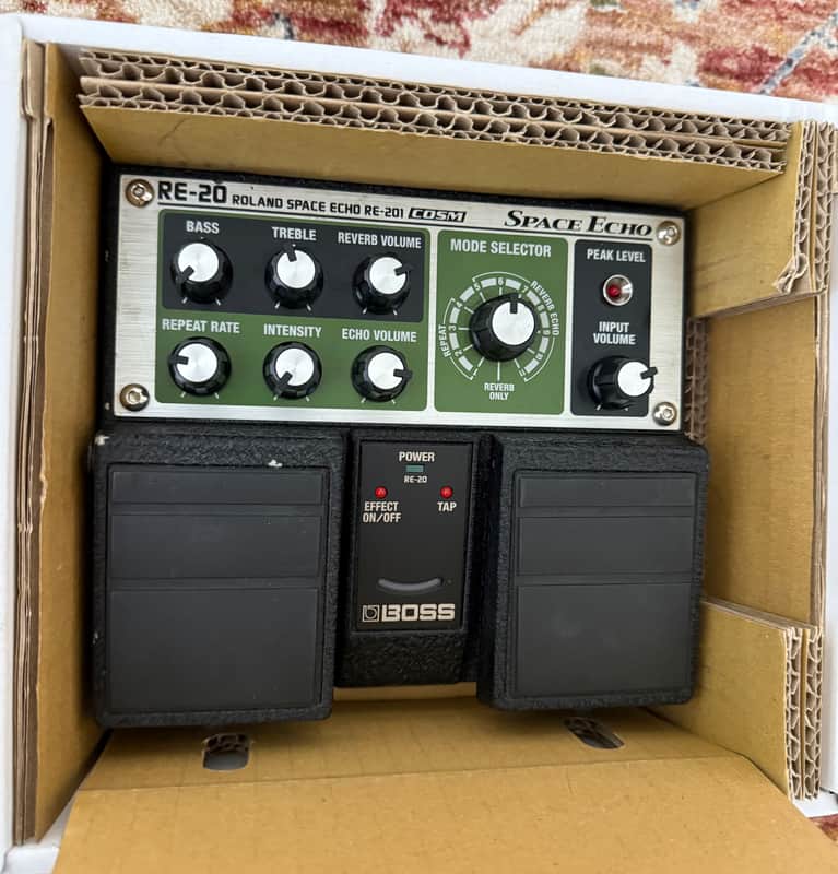 Boss RE-20 Space Echo