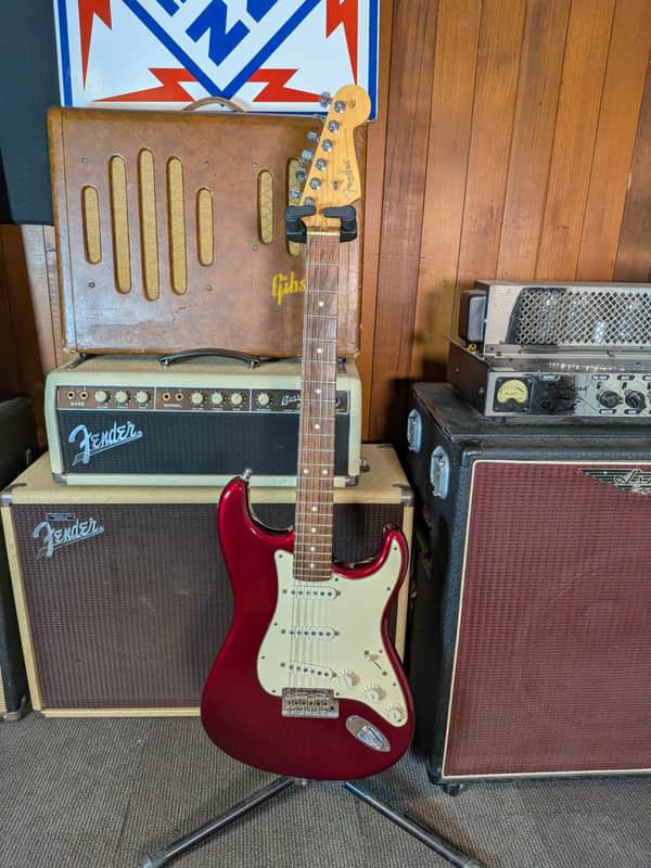 Fender American Standard Stratocaster 2008 - 2016 | Reverb Canada