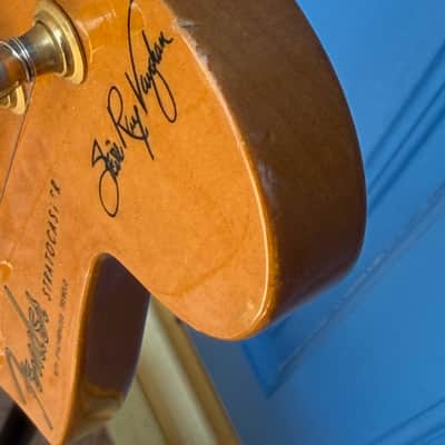 Fender Stevie Ray Vaughan Stratocaster with Pau Ferro Fretboard 2000s 3-Color Sunburst image 8