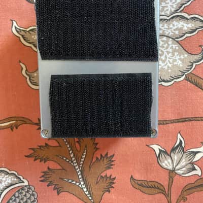 Caroline Guitar Company Parabola Solid State Tremolo Limited Edition - CME Exclusive 2018 - 2019 - Throwback Can image 3