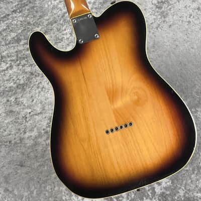 Fender American Vintage '62 Telecaster Custom / 3Color Sunburst [3.48kg] 2000年製 image 9