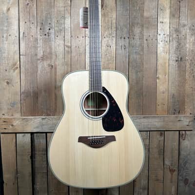Yamaha FG820-12 12-string Acoustic Guitar - Natural image 3