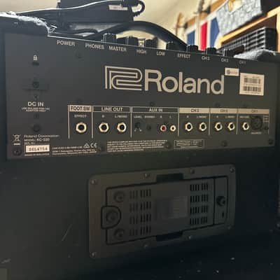 Roland KC-220 image 2