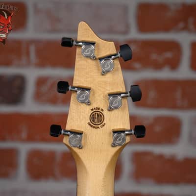 Breedlove Oregon Series Concert Semi-Gloss Natural/ Satin Sitka Spruce Top/ Myrtle Wood Back&Sides 2016 w/OHSC image 11
