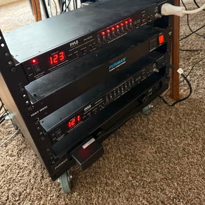 Furman M-8x2 Power Conditioner | Reverb