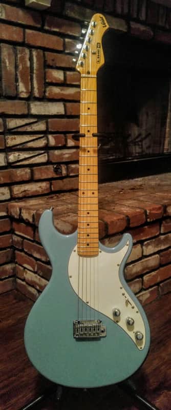 Line 6 Variax 600 Blue image 1