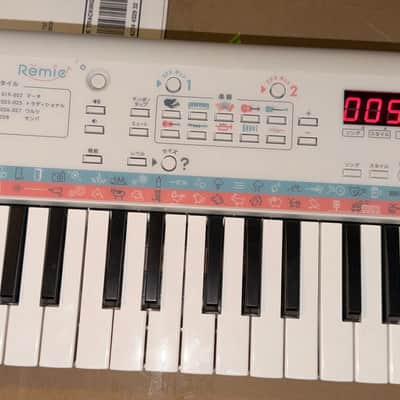 Yamaha Remie PSS-E30 37-Key Mini Keyboard 2020 - Present - White