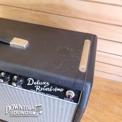 2013 Fender '65 Deluxe Reverb Reissue Combo Amplifier with Fender Two-Button Footswitch image 5