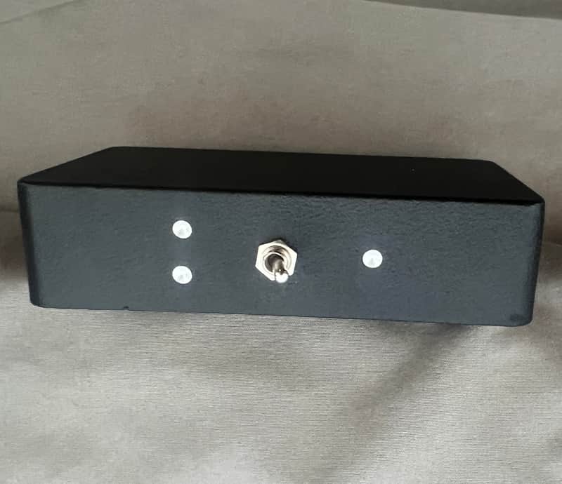 Mono-Stereo Passive RCA Switch for Turntables image 1