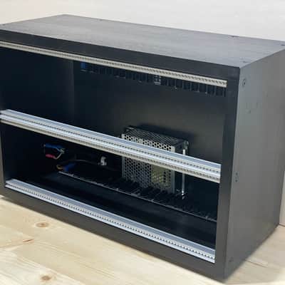 Uryan Modular 6U / 84 HP Minimal Series eurorack case image 1