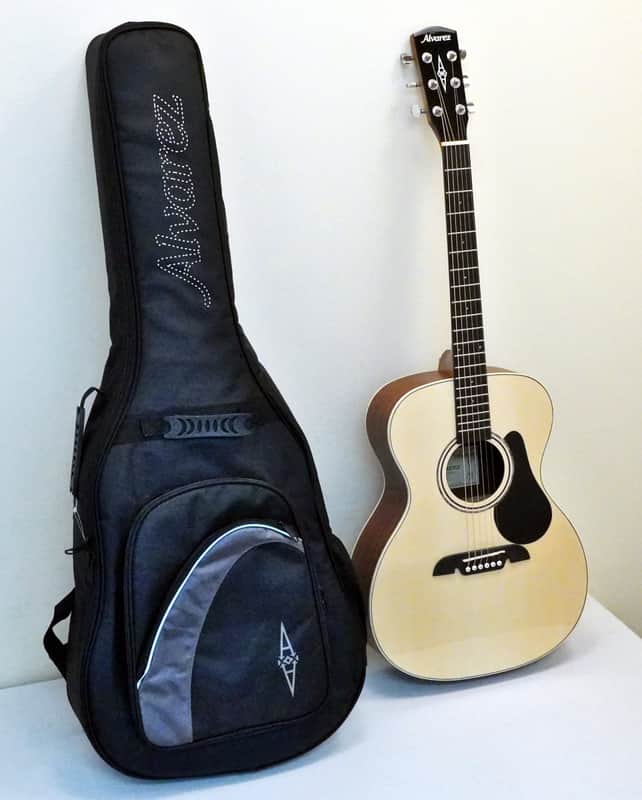 Alvarez Regent Series RF26 Folk/OM Acoustic Guitar with Gig Bag image 1