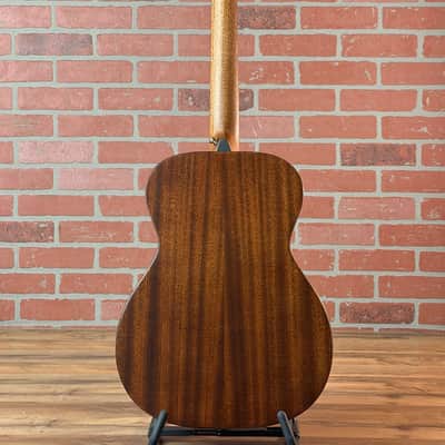 Martin 000JR-E Jeff Tweedy Junior Size Acoustic-Electric Guitar - Tweedy Burst image 12
