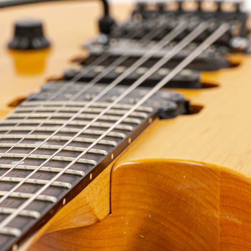 Yamaha RG-421D RG Style Electric Guitar w/ 24 frets, HSH Pickups