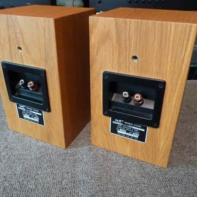NHT Super Zero A450 - Compact Speakers - Oak Veneer Cabinets image 5