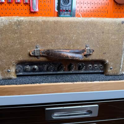 1959 Fender Vibrolux 5F11 Tweed – Original Iron, Astron Signal Caps image 4