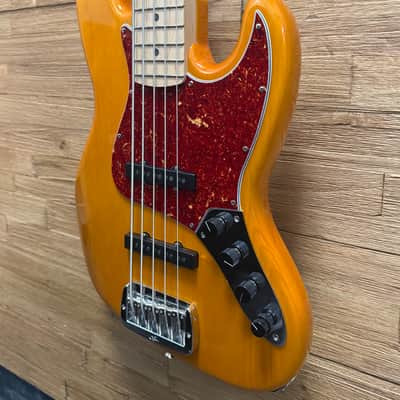 G&L JB-5 USA 5- string Jazz Bass -2022 - Honey Amber- Pine body -w/Sadowsky Preamp + OHSC image 6