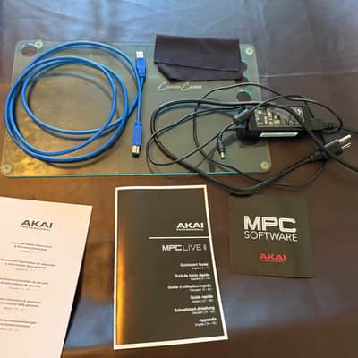 Akai MPC Live II Standalone Sampler / Sequencer Retro Edition 2020 - Present - Grey image 2