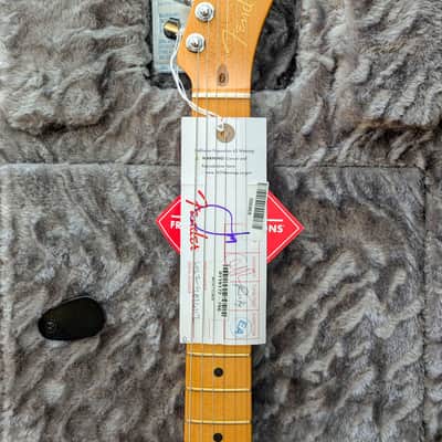 Fender American Ultra II Telecaster with Maple Fretboard 2024 - Present - Avalanche image 3