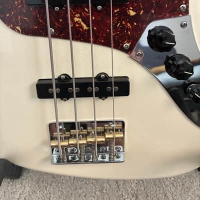 Harley Benton Jazz bass - Olympic White image 2