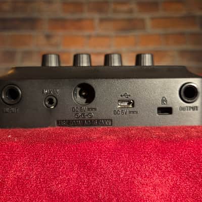 Zoom G1 Four Multi-Effects Unit w/ Original Box image 6