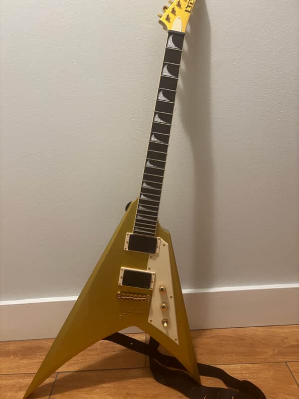 ESP LTD KH-V Kirk Hammett Signature 2023 - Present - Metallic Gold image 1