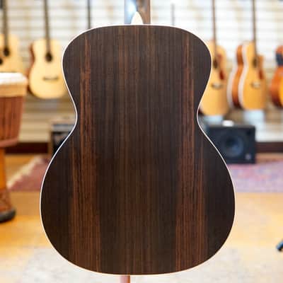 Eastman PCH2-OM-BK Thermo-Cured Orchestra Model Acoustic Guitar Black w/Padded Gig Bag image 3