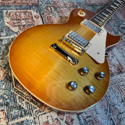 Gibson Les Paul Standard '60s 2019 - Present - Unburst image 2