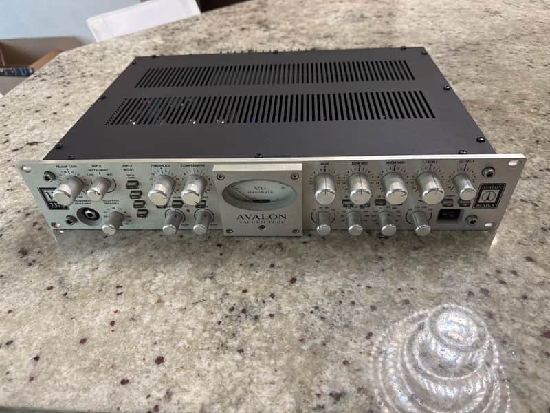Avalon VT-737sp Tube Channel Strip 2010s - Silver image 1