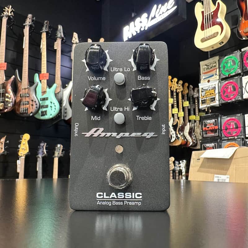 Ampeg Classic Analog Bass Preamp image 1