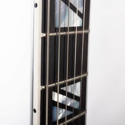 Gibson Les Paul Modern Supreme Trans Ebony Burst, Translucent Ebony Burst | Demo image 13