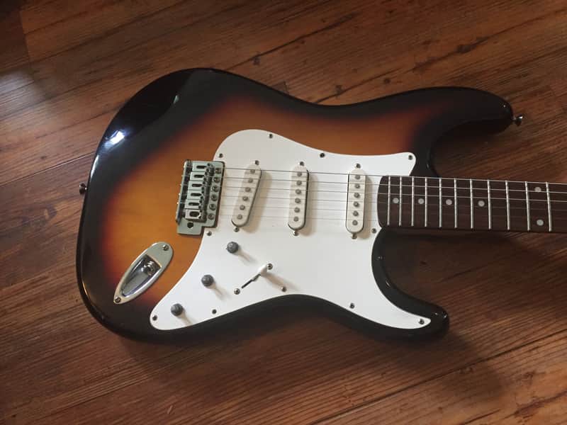 Kramer  KS 400sb Strat Solid Body “player” Vintage 80s 3-Way Sunburst image 1