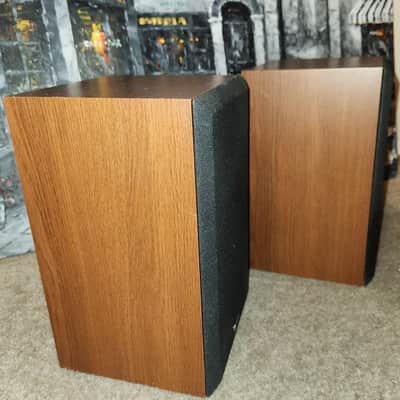 Infinity Vintage pair of Infinity Studio Monitor SM-62 Bookshelf speakers. 80s image 2