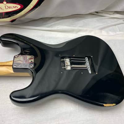 Fender American Standard Stratocaster Guitar 1993 - Black / Maple neck image 19