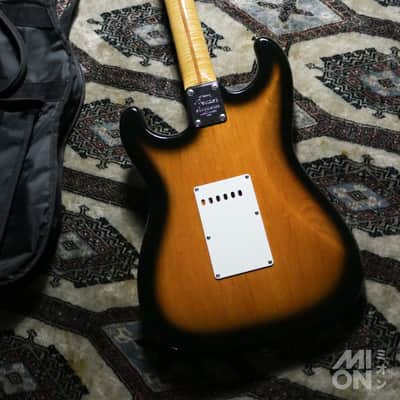 Fender ST-57 AS 40th Anniversary Stratocaster MIJ 1994 - 2-Tone Sunburst image 7