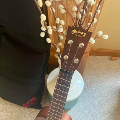 Martin S-O UKE Ukulele. All Solid Wood w/ Martin Gig Bag, New Strings & Paperwork! image 4