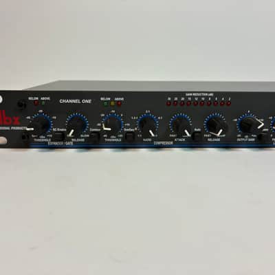 dbx 166XL Stereo Compressor / Limiter / Gate - Excellent Condition image 2