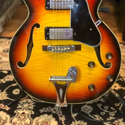 Univox Coily 1960/1970 Sunburst image 3