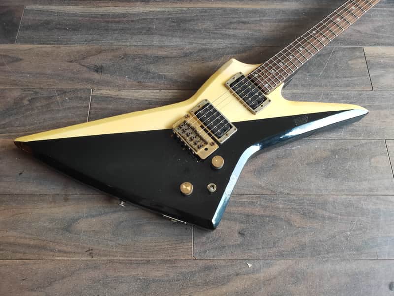 1983 Aria Pro II Japan ZZ-Custom Explorer MIJ Electric Guitar
