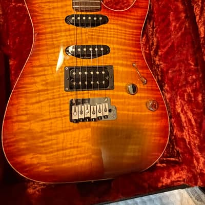 Fender Custom Shop Showmaster 2002 - Cherry Sunburst image 3