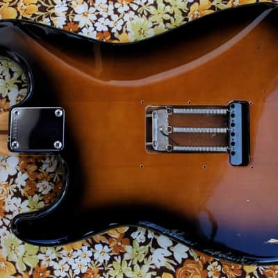 Squier Stratocaster 57' RI 1982 JV Japan Export 3,17kg! USA Fullerton Black Bobbins PUs 100% orig ! image 6