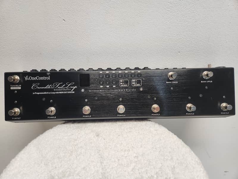 One Control Crocodile Tail Loop Wing OC10W Switcher image 1