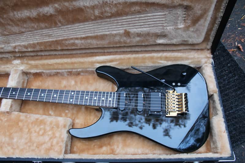Manna Boutique ST Super Strat 90's Black image 1