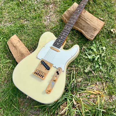 2018 NAMM Show Fender Custom Shop Limited Edition Super Custom Deluxe Twisted Telecaster Ivory White Sparkle image 2