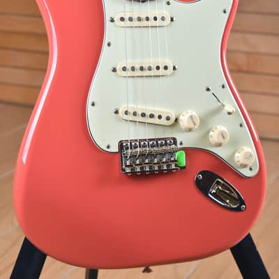 Fender Mexico '60s Stratocaster Lacquer Fiesta Red image 5