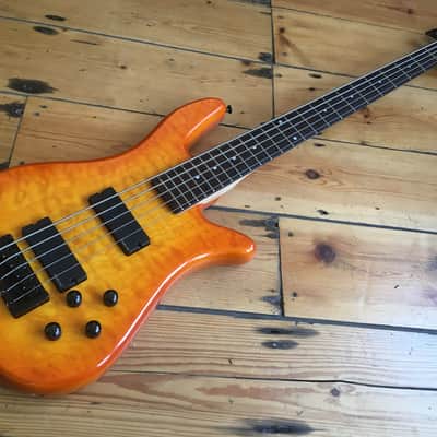 Spector Q5 Pro 5 Bass Guitar 5 String Korea 2000 EMG HZ image 2